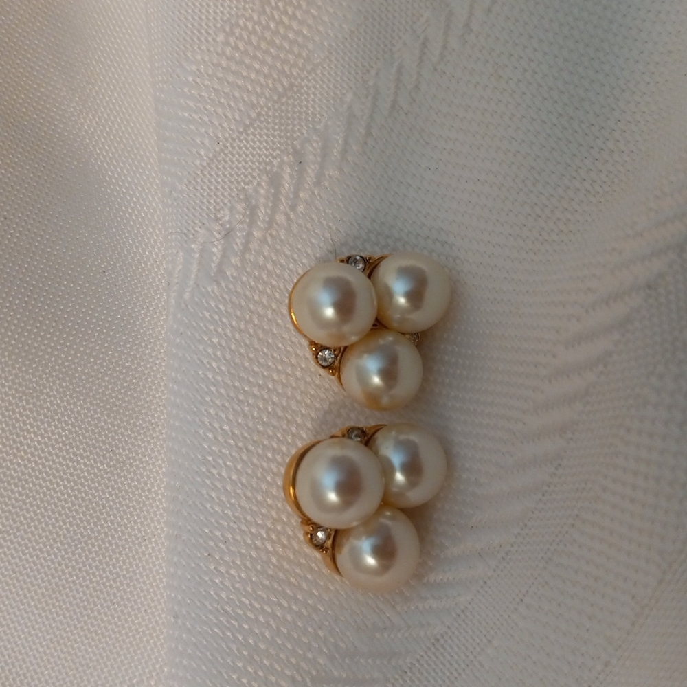 Faux Pearl Cluster Earrings